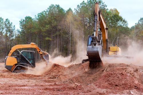Land clearing equipment working near Ashland City TN